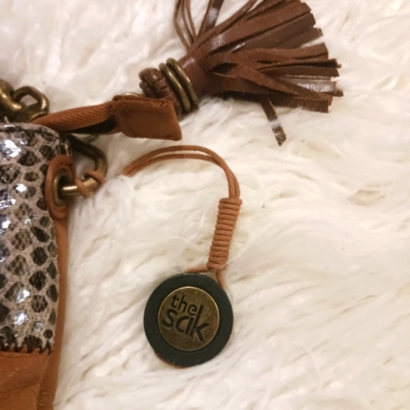 The SAK Genuine Leather Patchwork Hobo Purse - Picture 4 of 10